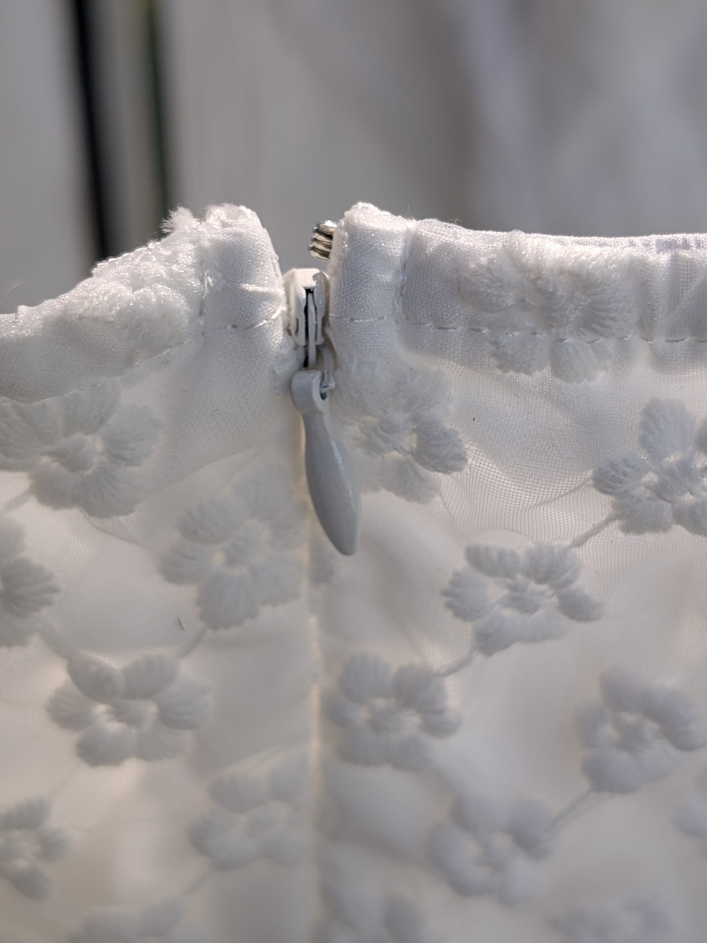 SHEIN White Puff-Sleeve Floral Eyelet Midi Dress - Picture 6 of 8